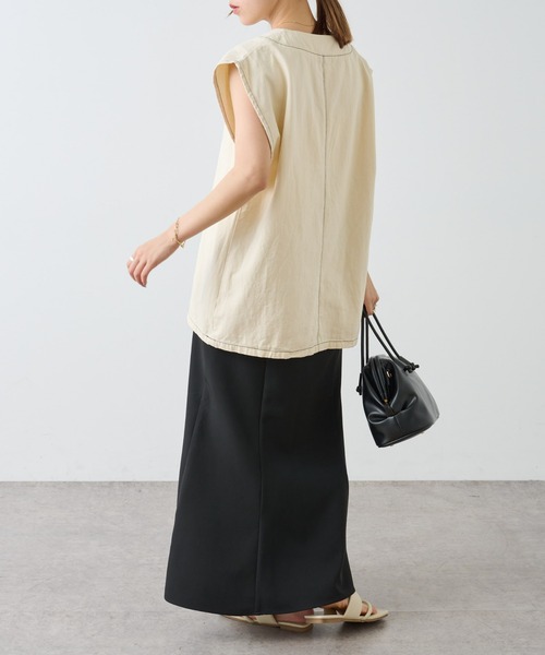 COLONY 2139(コロニートゥーワンスリーナイン)の「ライトオンスデニムVネックベスト(ベスト・レディース・オフホワイト/ブルー・FREE)」の11枚目の写真