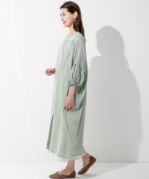 MILLION CARATS（ミリオンカラッツ）の「【3WAY】肩を落としたドロップショルダーの抜け感とゆったりシルエットの綿ボイルインドワンピース（ワンピース・レディース・オフホワイト/ブラック/ミント・FREE）」の19枚目の写真