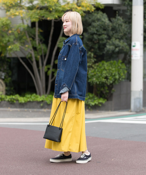 URBAN RESEARCH(アーバンリサーチ)の「ルーズフィットデニムジャケット(デニムジャケット・メンズ・インディゴブルー/ライトインディゴブルー・MEDIUM/LARGE/SMALL)」の3枚目の写真