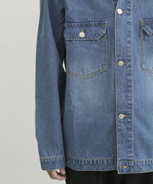 URBAN RESEARCH(アーバンリサーチ)の「ルーズフィットデニムジャケット(デニムジャケット・メンズ・インディゴブルー/ライトインディゴブルー・MEDIUM/LARGE/SMALL)」の21枚目の写真