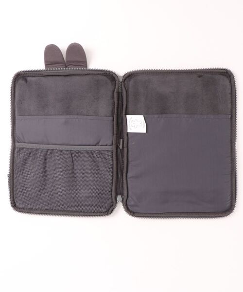 Brunch Brother（ブランチブラザー）の「iPad用ポーチ･11インチ タブレットケース ブランチブラザー/ROMANE（ロマネ）（PC・タブレットケース・レディース・グレー/アイボリー・FREE）」の15枚目の写真