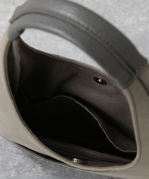 RAGEBLUE（レイジブルー）の「サンカクキリカエ/ショッパーバッグ（トートバッグ・メンズ・ブラック/グレー・ONE SIZE）」の14枚目の写真