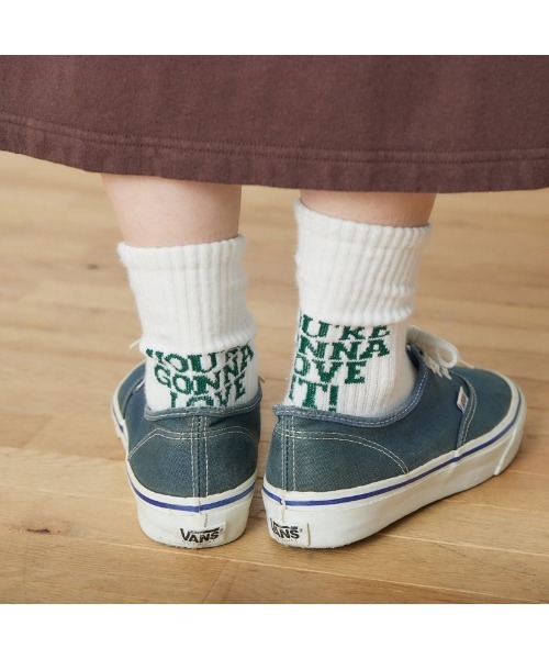 THE SHINZONE(ザ シンゾーン)の「THE SHINZONE LETTER SOCKS 22MMSIT04(ソックス/靴下・レディース・ブラック/パープル/グリーン・FREE)」の12枚目の写真