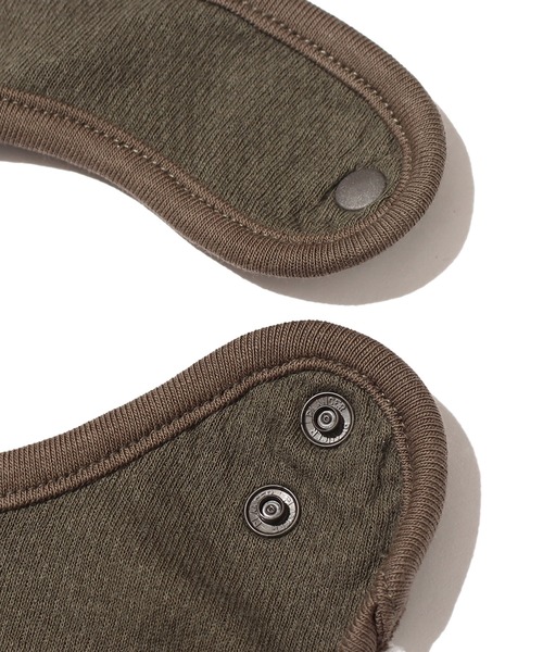 THE NORTH FACE（ザノースフェイス）の「THE NORTH FACE BABY BIB / ザ・ノース・フェイス ベビービブ（スタイ/よだれかけ・キッズ・ピンク/オリーブ/ホワイト・FREE）」の13枚目の写真