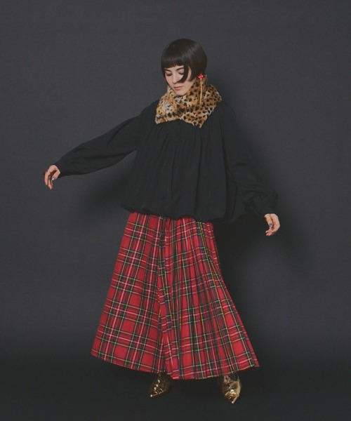 manana suerte(マニャーナスエルテ)の「アシンメトリーチェックプリーツスカート(スカート・レディース・ブラック/イエロー/グリーン/ライトグリーン/ネイビー/レッド/マルチ/チャコールグレー・FREE/M/L)」の10枚目の写真