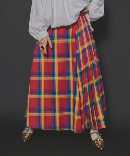 manana suerte(マニャーナスエルテ)の「アシンメトリーチェックプリーツスカート(スカート・レディース・ブラック/イエロー/グリーン/ライトグリーン/ネイビー/レッド/マルチ/チャコールグレー・FREE/M/L)」の9枚目の写真