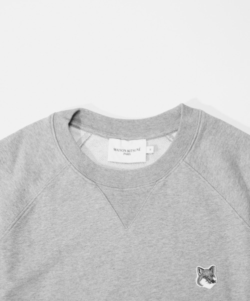 Maison Kitsune（メゾンキツネ）の「MAISON KITSUNE GREY FOX HEAD PATCH CLASSIC SWEATSHIRT メゾン キツネ グレーフォックス パッチ ワンポイント スウェット（スウェット・メンズ・ブラック/ネイビー/グレー・SMALL/MEDIUM/LARGE/X-LARGE/XX-LARGE）」の9枚目の写真