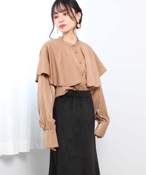 toucher du brise（トゥシェドブリーズ）の「ケープ風 ヨーク バンドカラーシャツ（シャツ/ブラウス・レディース・ブラック/オフホワイト/グリーン/キャメル・M/L）」の16枚目の写真