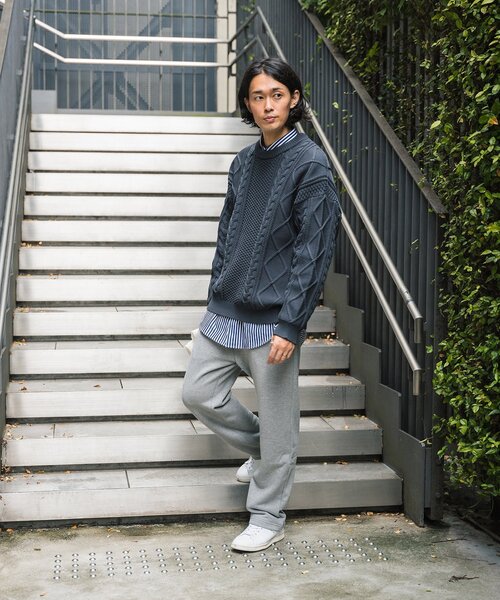 EDIFICE(エディフィス)の「スポンディッシュ リラックス ケーブル ニット プルオーバー(ニット/セーター・メンズ・チャコールグレー/ブラック/ベージュ/ネイビー/レッド/カーキ/イエロー/グリーン/アイボリー・SMALL/MEDIUM/LARGE)」の10枚目の写真