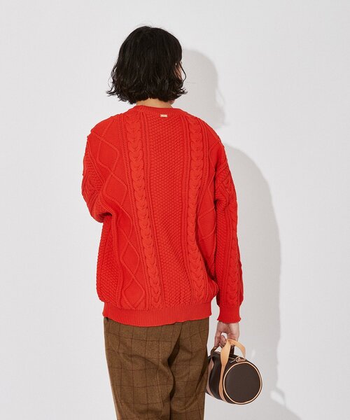 EDIFICE(エディフィス)の「スポンディッシュ リラックス ケーブル ニット プルオーバー(ニット/セーター・メンズ・チャコールグレー/ブラック/ベージュ/ネイビー/レッド/カーキ/イエロー/グリーン/アイボリー・SMALL/MEDIUM/LARGE)」の19枚目の写真