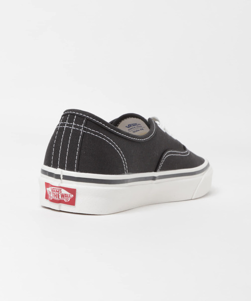 VANS(バンズ)の「VANS AUTHENTIC 44 DX(スニーカー・レディース・ブラック・6/5/5.5)」の4枚目の写真