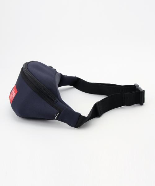 BEAMS（ビームス）の「Manhattan Portage × BEAMS / 別注 1101 ウエストバッグ（ボディバッグ/ウエストポーチ・メンズ・ブラック/ネイビー・ONE SIZE）」の9枚目の写真