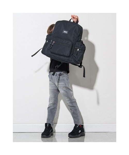 WASK（ワスク）の「WASK/WASKネーム付きナイロンリュック（バックパック/リュック・キッズ・ブラック/ブルー・LARGE/MEDIUM）」の3枚目の写真