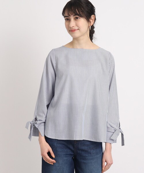 DRESKIP（ドレスキップ）の「◆【ワンポイントリボンで女性らしく】先染め袖リボン9分袖ブラウス（シャツ/ブラウス・レディース・グリーン系その他4/ホワイト系4/ネイビー系2/ピンク系/ピンク系7/オフホワイト・02/04/03）」の9枚目の写真