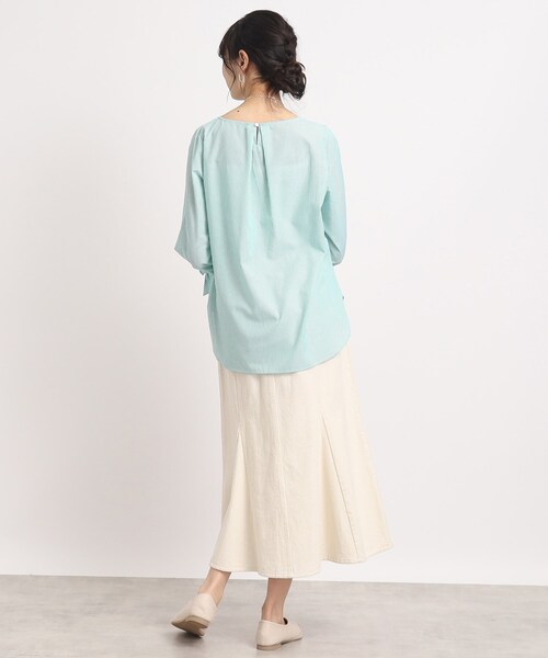 DRESKIP（ドレスキップ）の「◆【ワンポイントリボンで女性らしく】先染め袖リボン9分袖ブラウス（シャツ/ブラウス・レディース・グリーン系その他4/ホワイト系4/ネイビー系2/ピンク系/ピンク系7/オフホワイト・02/04/03）」の18枚目の写真