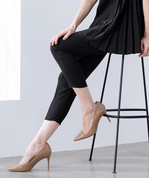 Tiaclasse(ティアクラッセ)の「【洗える】ドロストテーパードパンツ(その他パンツ・レディース・グリーン/ベージュ/ネイビー/ブラック・XXL/XL)」の2枚目の写真