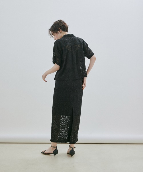 SALON adam et rope'（サロン アダム エ ロペ）の「【セットアップ対応】シアージャガードブラウス/シャツ（シャツ/ブラウス・レディース・ブラック/オフホワイト・FREE）」の5枚目の写真