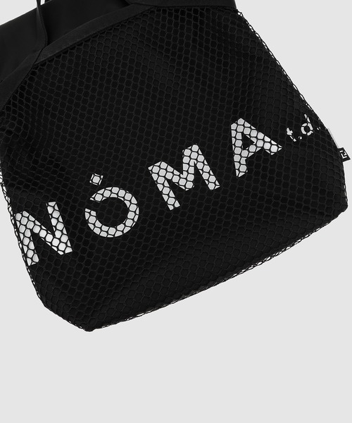 NOMA t.d.(ノーマティーディー)の「Summer Mesh Bag - Small(ショルダーバッグ・メンズ・ブラック/イエロー・ONE SIZE)」の6枚目の写真