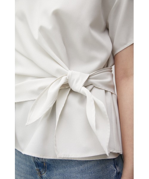 AZUL by moussy（アズールバイマウジー）の「2WAY SIDE TIE BLOUSE/2WAYサイドタイブラウス（Tシャツ/カットソー・レディース・ブラック/オフホワイト/ライトグリーン・SMALL/MEDIUM）」の13枚目の写真