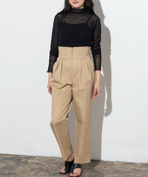 EUCLAID(エウクレイド)の「シアーメッシュサムホールハイネックカットソー(Tシャツ/カットソー・レディース・グリーン/オフホワイト/ブラック・38)」の8枚目の写真