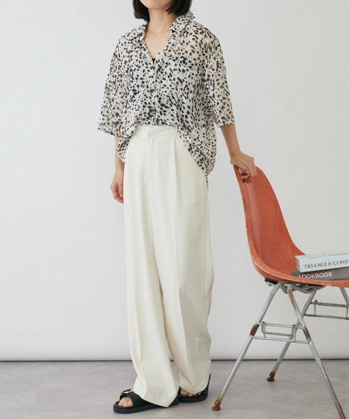 ◆美品◆Sov. ソブ ダルメシアン柄 シアー プリーツ ブラウス 38 ◇美品◇Sov. ソブ ダルメシアン柄 シアー プリーツ ブラウス 38