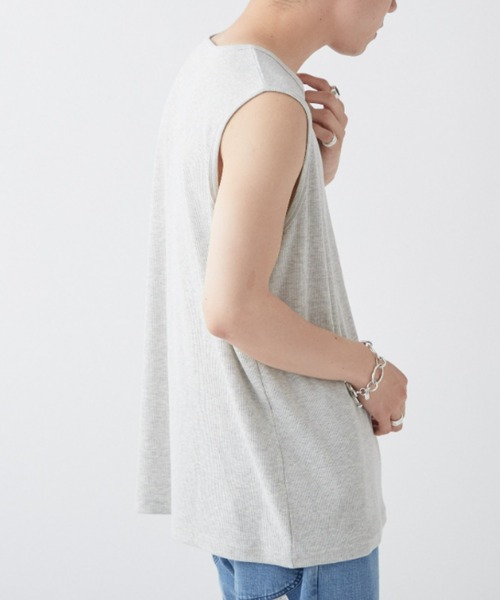 CIAOPANIC TYPY（チャオパニックティピー）の「接触冷感ノースリレイヤードタンク（タンクトップ・メンズ・ライトグレー/オフホワイト・MEDIUM/LARGE）」の8枚目の写真