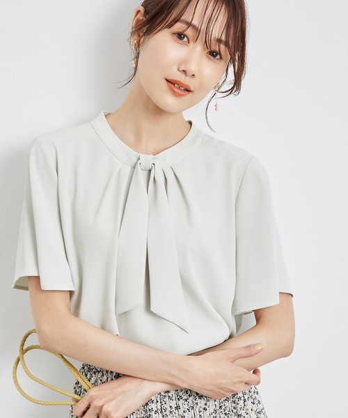 ROPE' PICNIC（ロペピクニック）の「洗える/ボウタイハーフスリーブブラウス（シャツ/ブラウス・レディース・ライトグレー/ブラック/オフホワイト・38）」の3枚目の写真