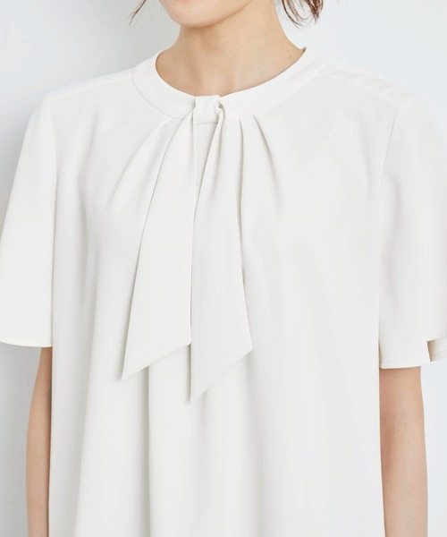 ROPE' PICNIC（ロペピクニック）の「洗える/ボウタイハーフスリーブブラウス（シャツ/ブラウス・レディース・ライトグレー/ブラック/オフホワイト・38）」の21枚目の写真