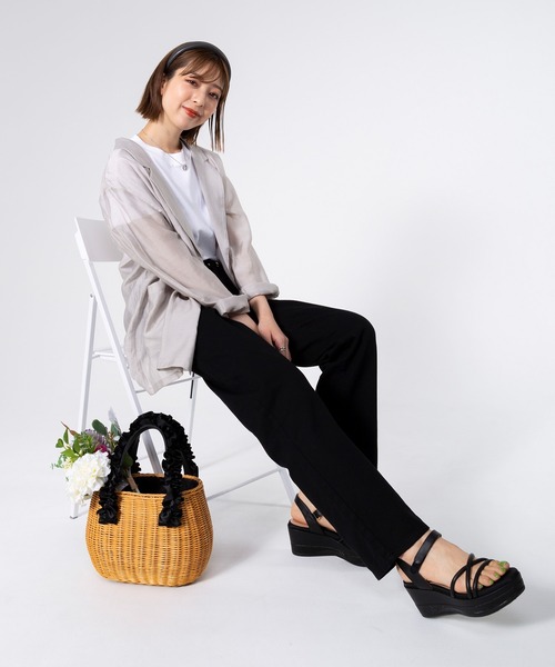 PERSON'S(パーソンズ)の「PERSON'S/パーソンズ OTONA ストレート ウエストゴム ボトムス デニムパンツ ジーンズ(デニムパンツ・レディース・ブルー系1/ワンウォッシュ/ブルー系2/ブラック・XS/S/M/L)」の2枚目の写真
