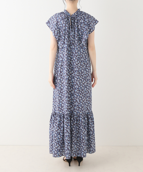 La TOTALITE（ラトータリテ）の「2wayネックフラワープリントワンピース（ワンピース・レディース・ブルー系その他/レッド・FREE）」の19枚目の写真