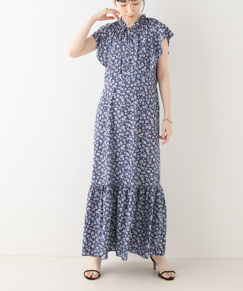 La TOTALITE（ラトータリテ）の「2wayネックフラワープリントワンピース（ワンピース・レディース・ブルー系その他/レッド・FREE）」の22枚目の写真