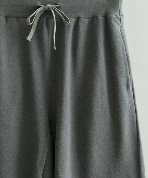 URBAN RESEARCH（アーバンリサーチ）の「ライトフレンチテリーイージーショーツ（その他パンツ・メンズ・グレー系その他/チャコールグレー/イエロー系その他・MEDIUM/LARGE）」の11枚目の写真