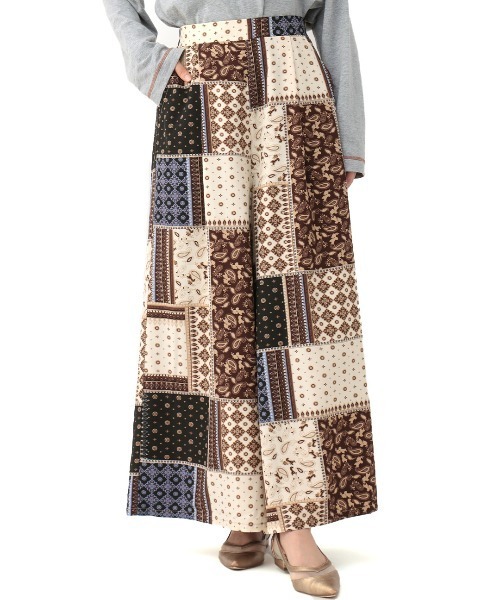 チチカカ(チチカカ)の「パッチワークプリントワイドパンツ(その他パンツ・レディース・ブラック/イエロー/グリーン・FREE)」の18枚目の写真