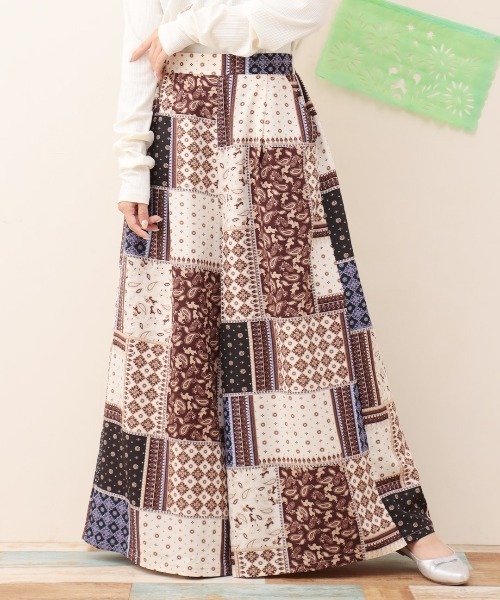 チチカカ(チチカカ)の「パッチワークプリントワイドパンツ(その他パンツ・レディース・ブラック/イエロー/グリーン・FREE)」の7枚目の写真