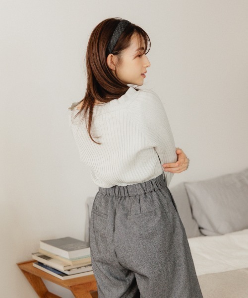 flower(フラワー)の「スパークルリブニット3(ニット/セーター・レディース・ブルー/ブラウン/ベージュ・FREE)」の17枚目の写真