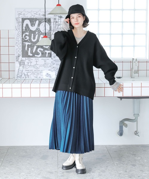 niko and...（ニコアンド）の「ウールライクプリーツスカート（スカート・レディース・チャコール/アイボリー/ブラウン/ブルー・SHORT/LONG）」の6枚目の写真