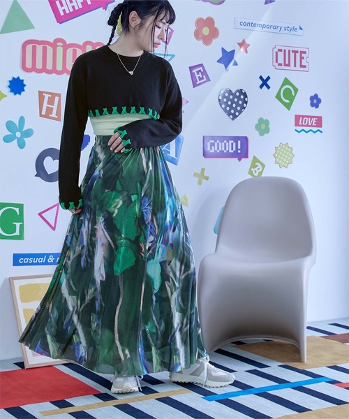 miette(ミエット)の「配色ステッチクロップドニットトップス(ニット/セーター・レディース・グレー/アイボリー/ネイビー/ブラック・FREE)」の7枚目の写真