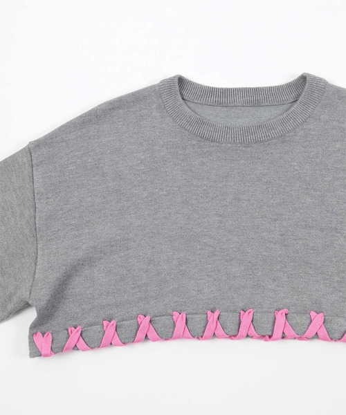 miette(ミエット)の「配色ステッチクロップドニットトップス(ニット/セーター・レディース・グレー/アイボリー/ネイビー/ブラック・FREE)」の15枚目の写真