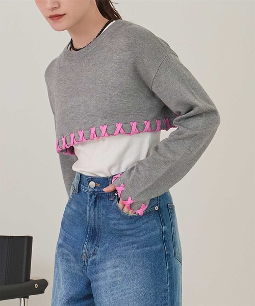 miette（ミエット）の「配色ステッチクロップドニットトップス（ニット/セーター・レディース・グレー/アイボリー/ネイビー/ブラック・FREE）」の9枚目の写真