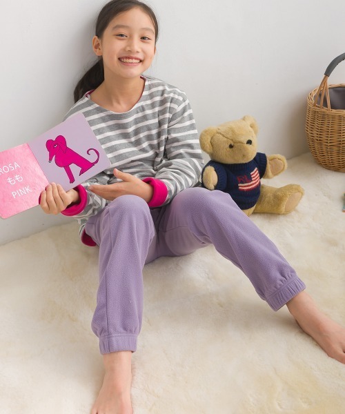 OMNES（オムネス）の「キッズ裏フリースあったか長袖Tシャツ（Tシャツ/カットソー・キッズ・ベージュ/ホワイト×ブラック/グレー×ホワイト/ホワイト・130/120/140/110/100）」の20枚目の写真