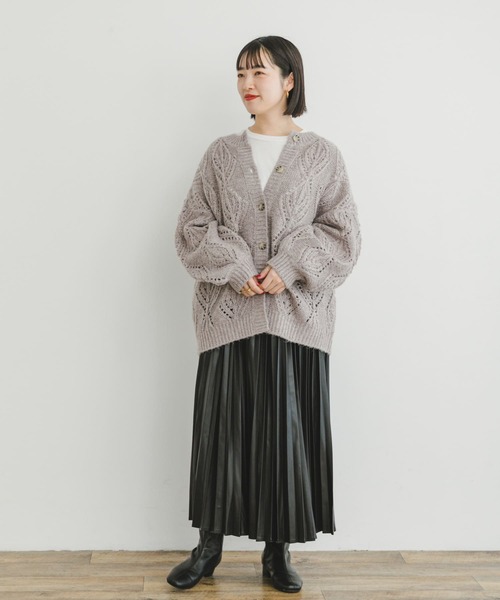 ITEMS URBANRESEARCH（アイテムズ アーバンリサーチ）の「ガラアミボリュームニットカーディガン（カーディガン/ボレロ・レディース・ライトベージュ/ブラウン・FREE）」の9枚目の写真