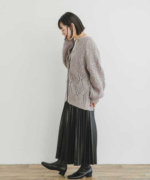 ITEMS URBANRESEARCH（アイテムズ アーバンリサーチ）の「ガラアミボリュームニットカーディガン（カーディガン/ボレロ・レディース・ライトベージュ/ブラウン・FREE）」の10枚目の写真