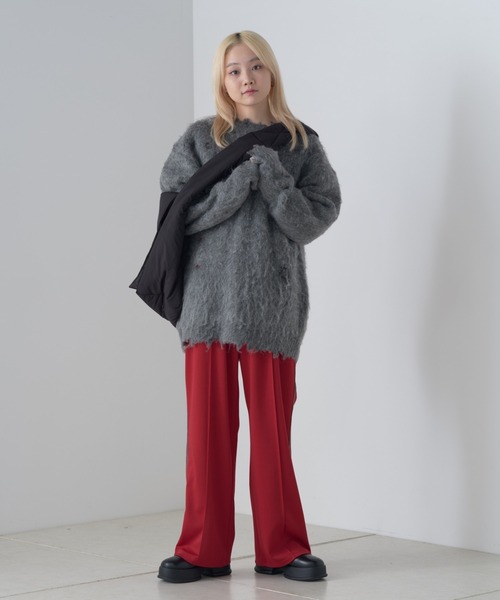 WHIMSIC(ウィムジック)の「【UNISEX】パディングニュースペーパーバッグ(ショルダーバッグ・メンズ・ベージュ/ブラック/ブルー・FREE)」の17枚目の写真