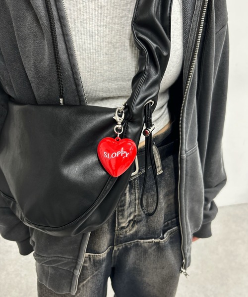 WHO'S WHO gallery(フーズフーギャラリー)の「【SLOPPY/スロッピー】ハートチャーム(L)(キーホルダー・レディース・レッド・LARGE)」の4枚目の写真