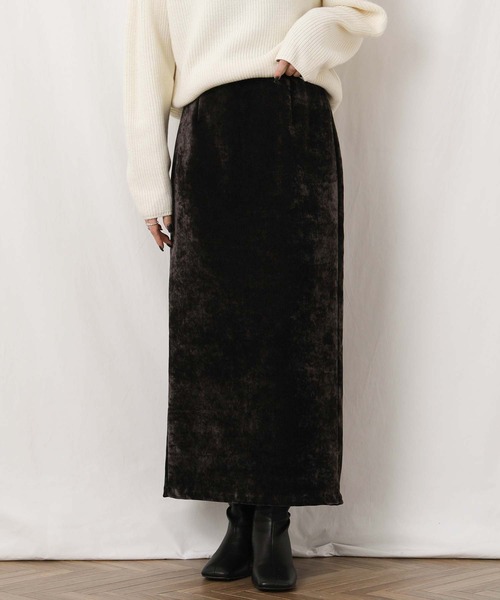 Gready Brilliant（グレディブリリアン）の「ベロアタイトスカート（スカート・レディース・モカ/チャコールグレー・38）」の10枚目の写真