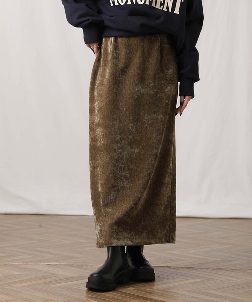 Gready Brilliant（グレディブリリアン）の「ベロアタイトスカート（スカート・レディース・モカ/チャコールグレー・38）」の18枚目の写真
