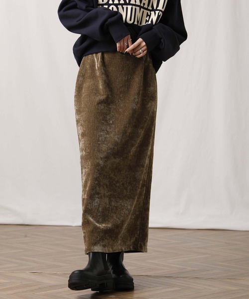 Gready Brilliant（グレディブリリアン）の「ベロアタイトスカート（スカート・レディース・モカ/チャコールグレー・38）」の19枚目の写真