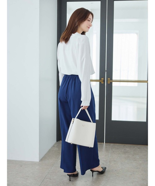 fifth（フィフス）の「パールデザインVネックブラウス（シャツ/ブラウス・レディース・ホワイト/ブラック・M）」の15枚目の写真