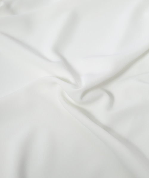 fifth（フィフス）の「パールデザインVネックブラウス（シャツ/ブラウス・レディース・ホワイト/ブラック・M）」の7枚目の写真