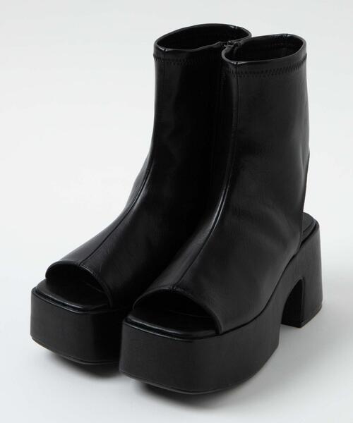 WEGO(ウィゴー)の「WEGO/バルキーヒールブーツサンダル(ブーツ・レディース・オフホワイト/ブラック・MEDIUM/LARGE)」の7枚目の写真